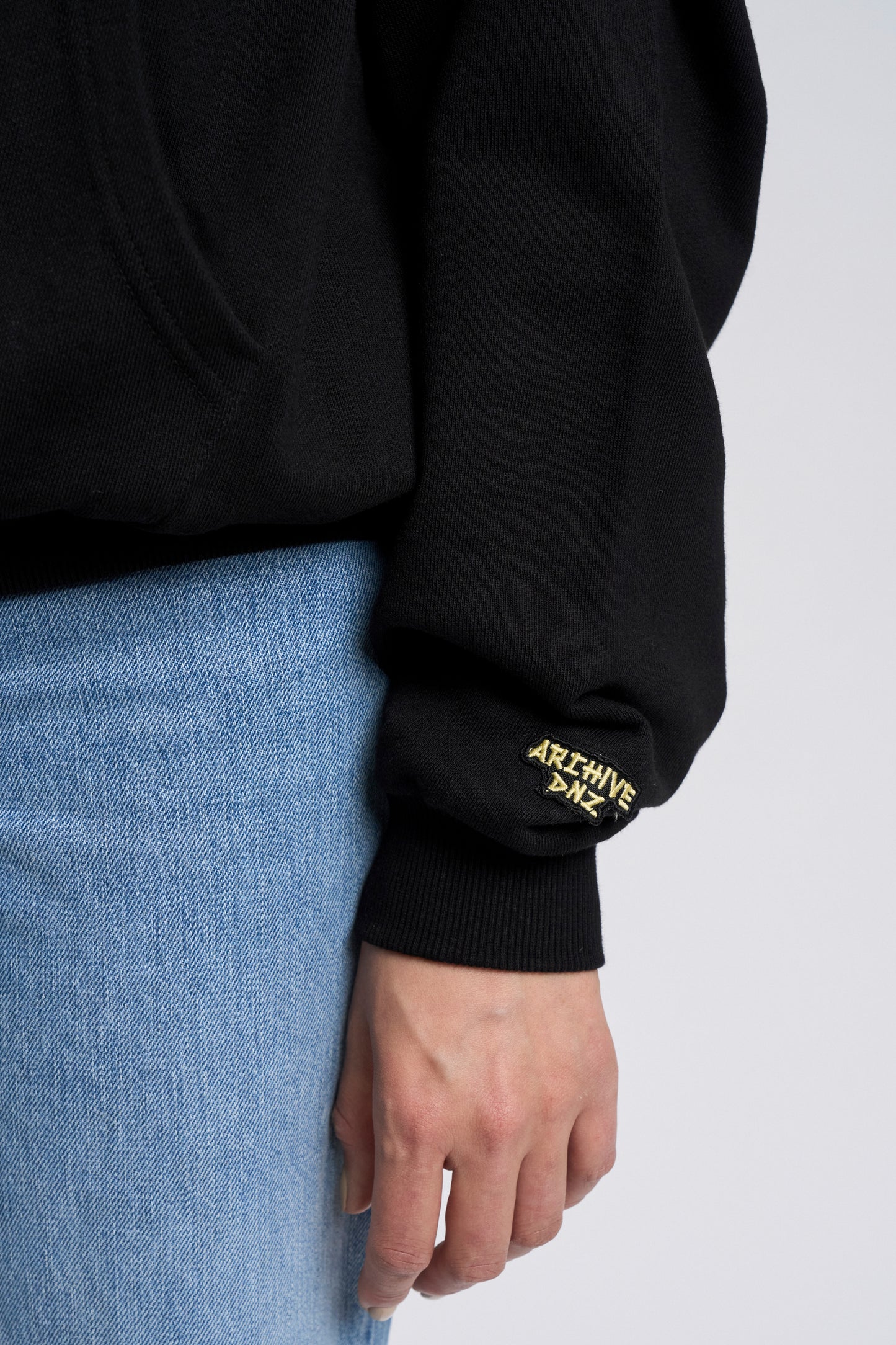 "IN 2 PLACES"  FELPA CAPPUCCIO ZIP