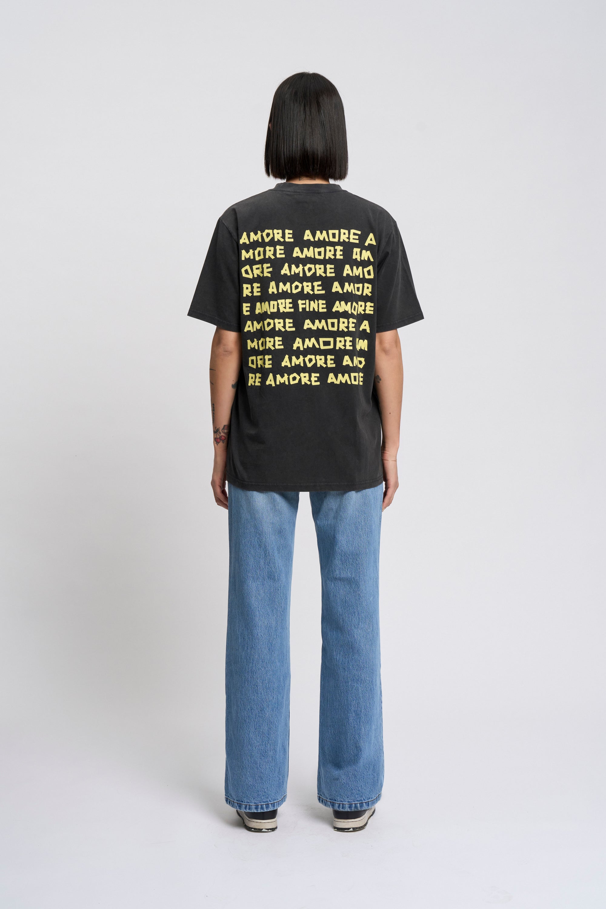 AMORE AMORE T-SHIRT