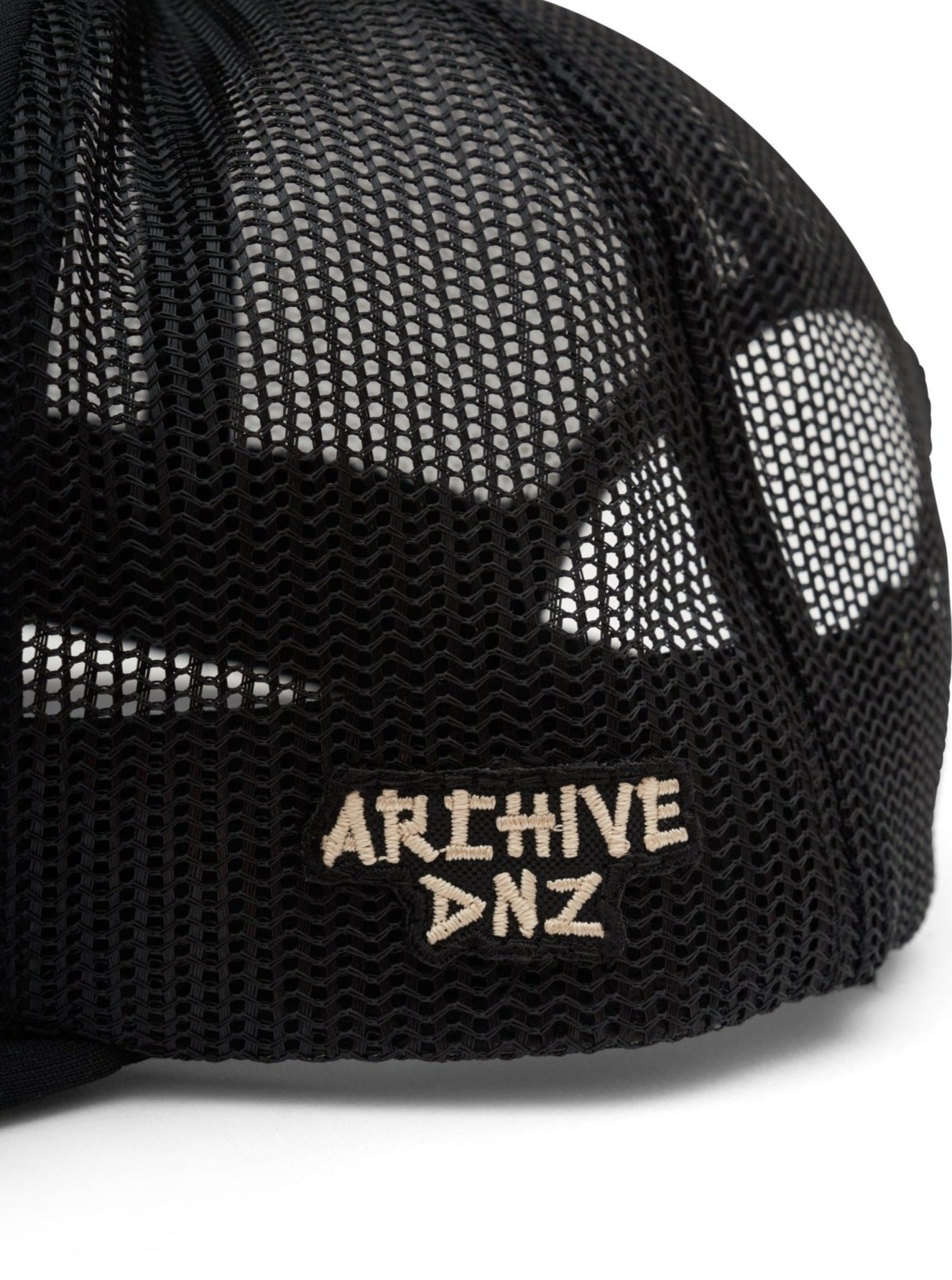 WE WRITE ON WALLS TRUCKER CAP - ARCHIVE DNZARCHIVE DNZARCHIVE DNZ